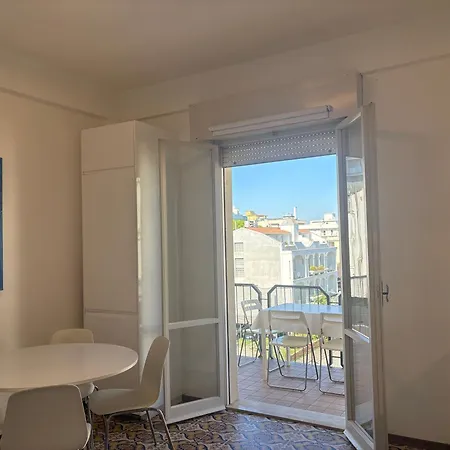 - A 4 Minuti Dal Mare Con Vista Διαμέρισμα
